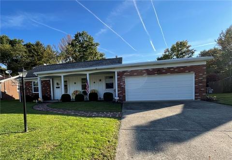 76 Spring Valley Dr, Washington, PA 15301