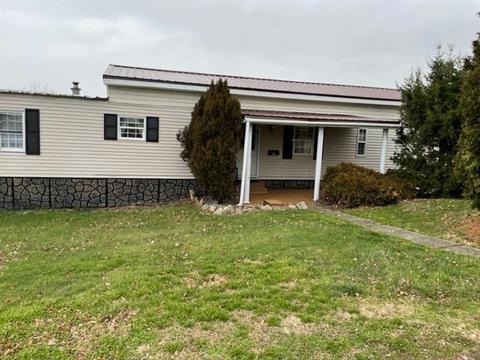 43 Milton St, Uniontown, PA 15401