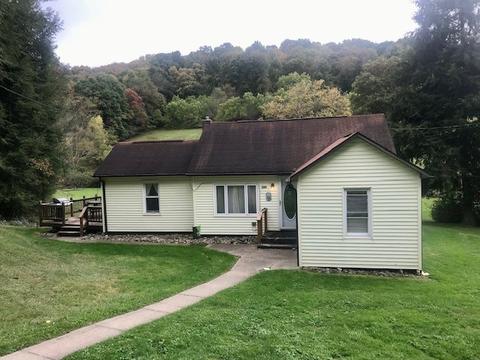 290 Schlemmer Rd, Rural Valley, PA 16249