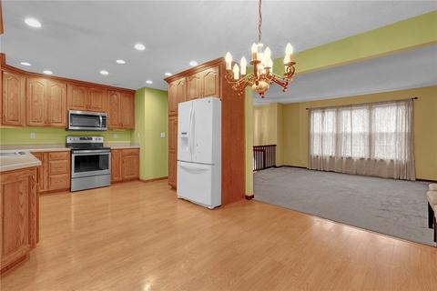 167 Edgewater Dr, Monaca, PA 15061 photo 6