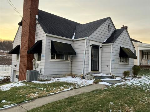 2555 Jefferson Ave, Washington, PA 15301