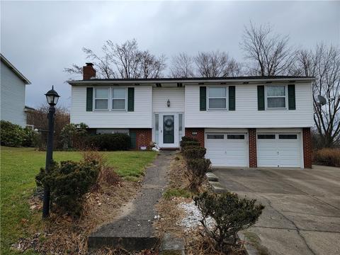 108 Cranbrooke Dr, Coraopolis, PA 15108