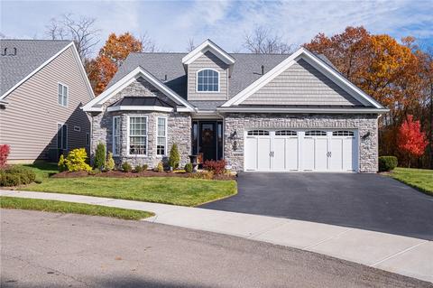 159 Summer Seat Ln, Pittsburgh, PA 15237