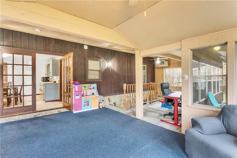 5190 Hardt Rd, Hampton, PA 15044 photo 9