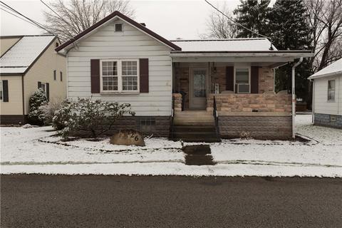 126 Boyd St, Connellsville, PA 15425