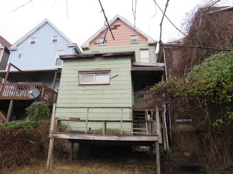 236 Lobinger Ave, North Braddock, PA 15104 photo 8