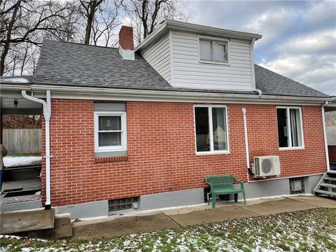 360 Grant St, Wall, PA 15148