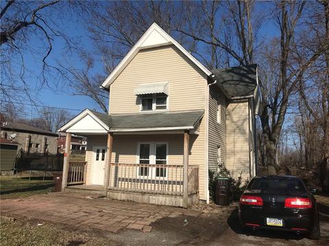 40 W Clark St, Hermitage, PA 16148