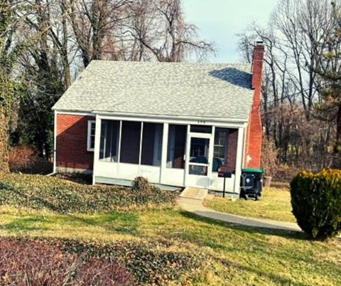 179 Meadowbrook Dr, Bethel Park, PA 15102