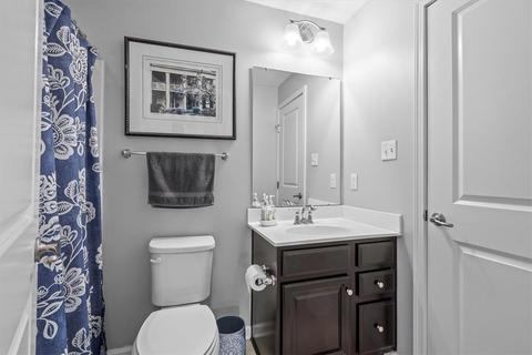 101 Olivia Ave, Mars, PA 16046 photo 12