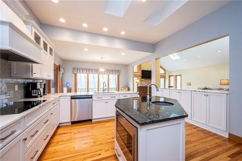 4200 Hilty Rd, Export, PA 15632 photo 9