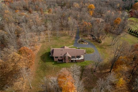 4200 Hilty Rd, Export, PA 15632 photo 3