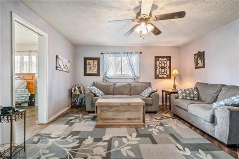 2099 Marshall Rd, Monaca, PA 15061 photo 3