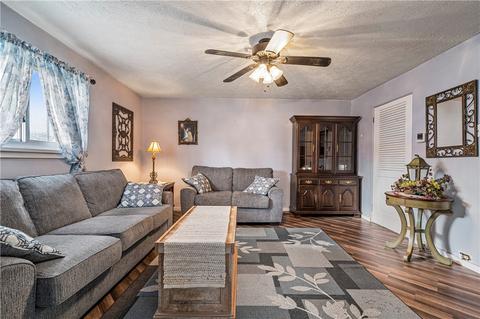 2099 Marshall Rd, Monaca, PA 15061 photo 4