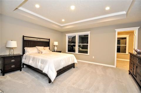 219 Lockheed Dr, Mooncrescent Twp, PA 15108 photo 18