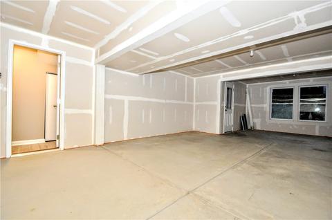 219 Lockheed Dr, Mooncrescent Twp, PA 15108 photo 23