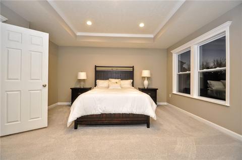 219 Lockheed Dr, Mooncrescent Twp, PA 15108 photo 17