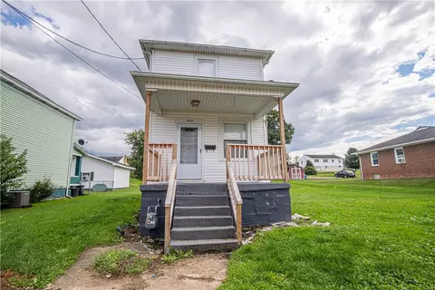 333 Church St, Masontown, PA 15461