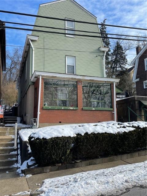 210 Fairview Ave, East Pittsburgh, PA 15112