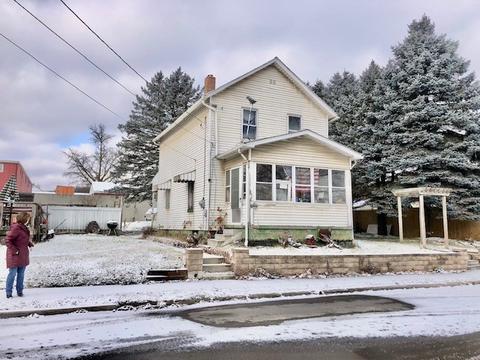 6416 6th Ave, Koppel, PA 16136