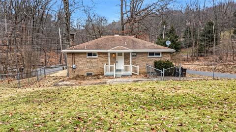 6054 Sinan Dr, Export, PA 15632 photo 1