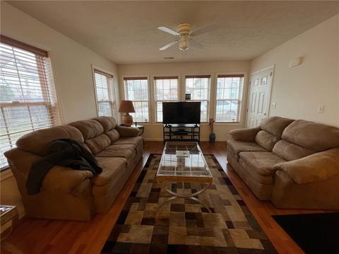 11 Moody St, Braddock, PA 15104 photo 4