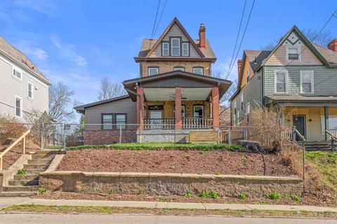 2004 Crafton Blvd, Crafton, PA 15205