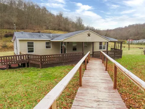 339 Patterson Run Rd, Waynesburg, PA 15370
