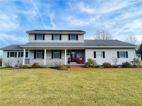 820 Maple St, Berlin, PA 15530 photo 1