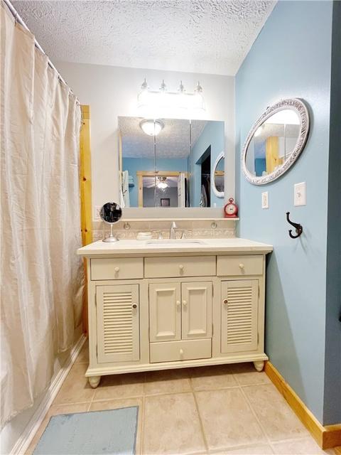 820 Maple St, Berlin, PA 15530 photo 17