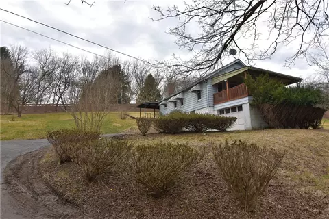 313 Lewis Run Rd, West Mifflin, PA 15122