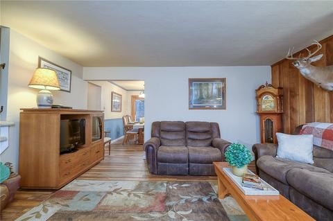 422 Mars Rd, Mars, PA 16046 photo 5