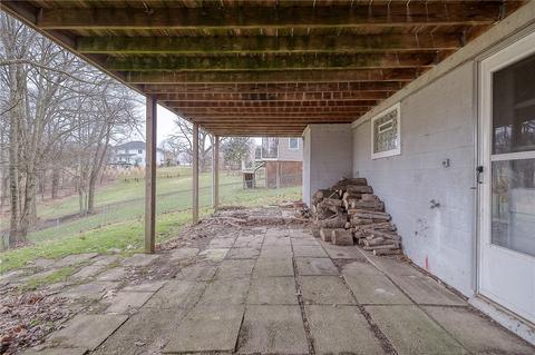 422 Mars Rd, Mars, PA 16046 photo 13