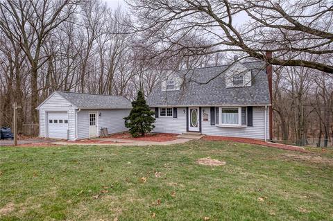 422 Mars Rd, Mars, PA 16046