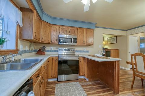 422 Mars Rd, Mars, PA 16046 photo 8