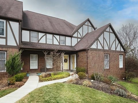 225 Allenberry Cir, Pittsburgh, PA 15234
