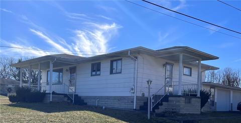 1751 S Eighty Eight Rd, Greensboro, PA 15338