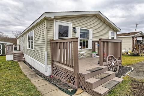 6 Theta Dr, Greensburg, PA 15601