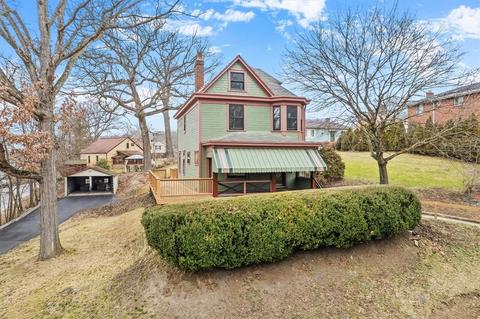 827 Chester Ave, Avalon, PA 15202