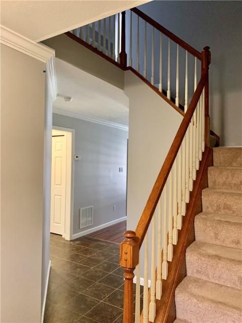305 Adele Ct, Pittsburgh, PA 15229 photo 10