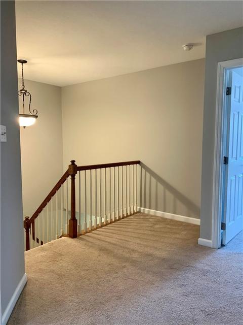 305 Adele Ct, Pittsburgh, PA 15229 photo 12