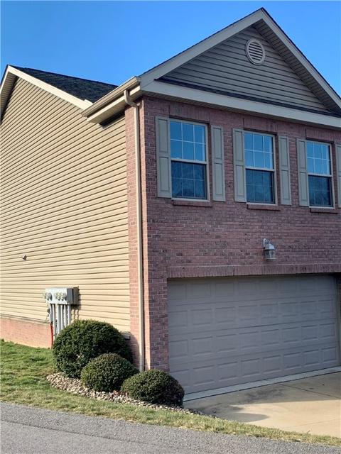 305 Adele Ct, Pittsburgh, PA 15229 photo 1