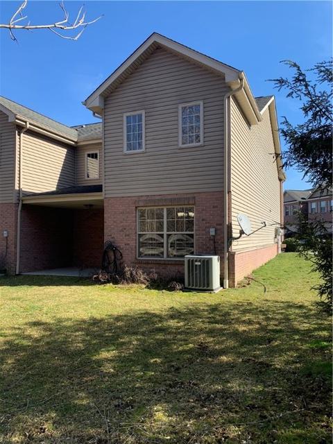 305 Adele Ct, Pittsburgh, PA 15229 photo 13