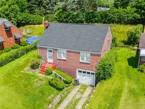 614 Maplehurst Dr, North Versailles, PA 15137