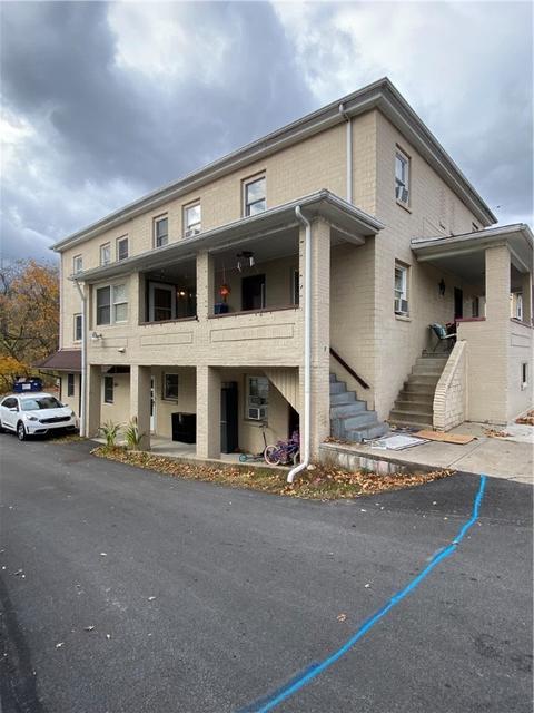 7 Grant St, Morgan, PA 15064