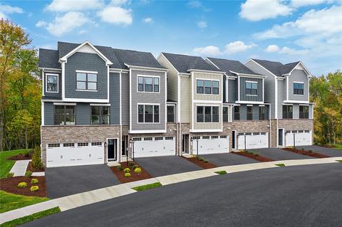 901 Sage Dr, North Strabane, PA 15317