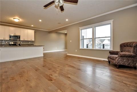 133 Lockheed Dr, Coraopolis, PA 15108 photo 6