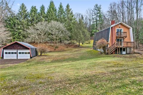 122 Lenhart Hill Rd, Confluence, PA 15424