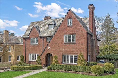 625 East Dr, Sewickley, PA 15143
