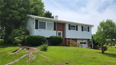 9870 Somerset Pike, Sipesville, PA 15561
